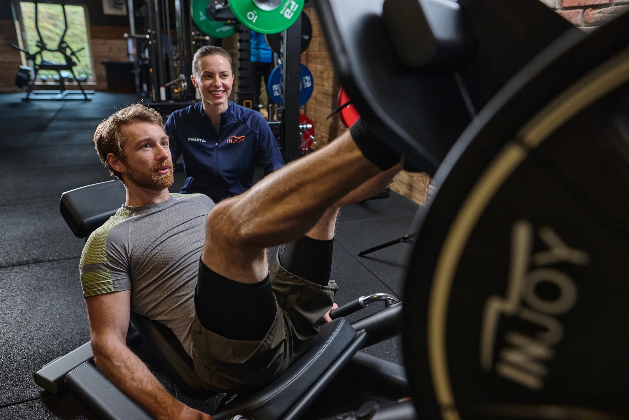 Persönlich begleitetes Kraft- und Muskeltraining bei INJOY
